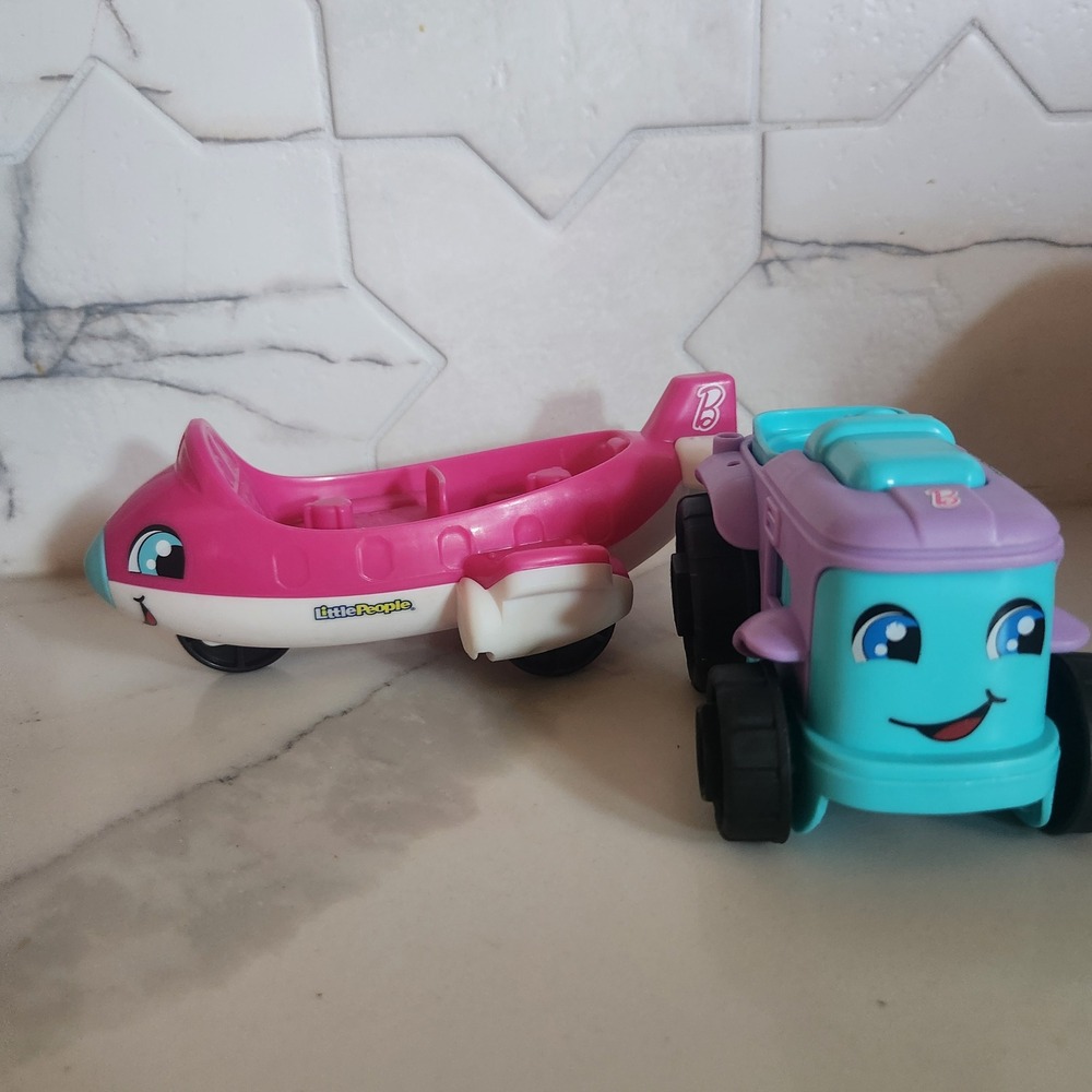 Fisher Price Little People Barbie Airplane and Tractor Vehicle Set Pink‎ Purple